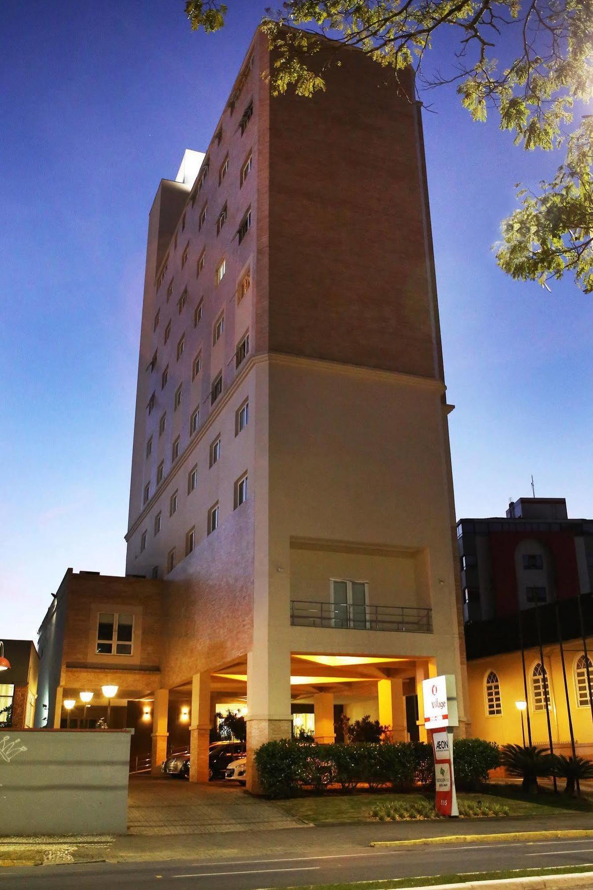 Le Village Flats E Hotel จอยวิลล์ ภายนอก รูปภาพ